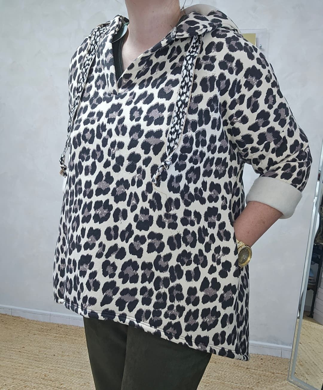 Sudadera Animal Print Con Capucha - Imagen 5